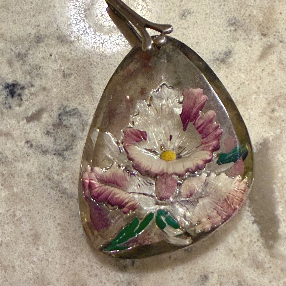 Vintage‎ 1950s Pink Floral Hand Painted Lucite Teardrop Pendant Necklace Charm
